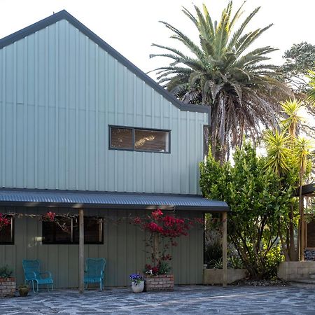 Bow Street Apartments & Cottage Raglan Exterior photo