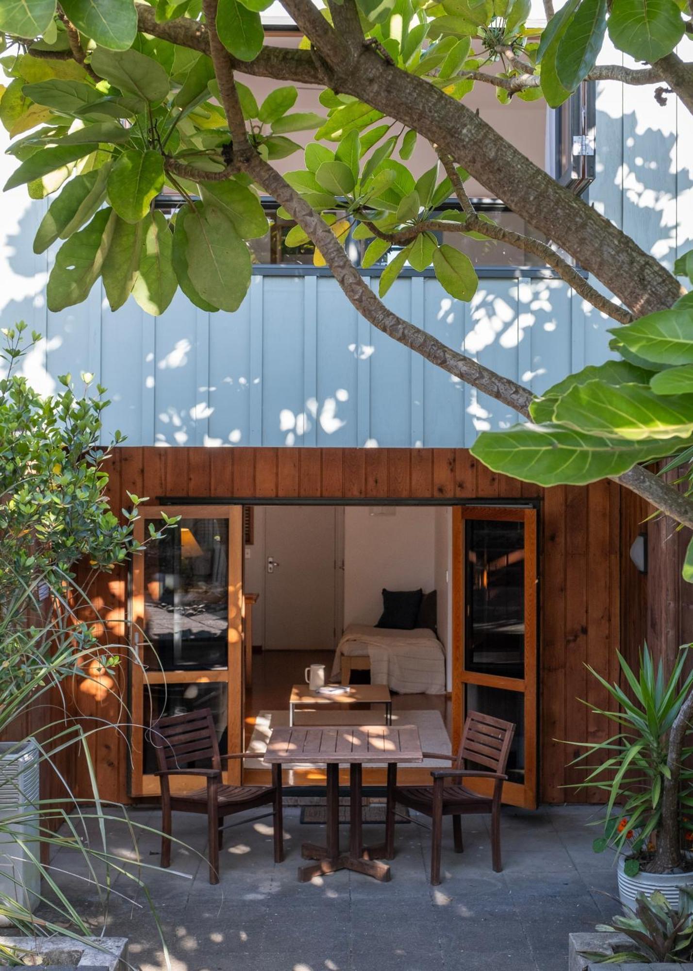 Bow Street Apartments & Cottage Raglan Exterior photo